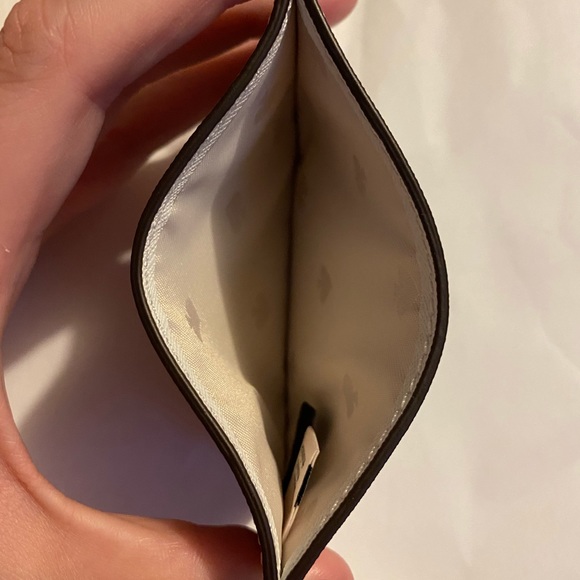 Kate Spade Wallet - Picture 3 of 3